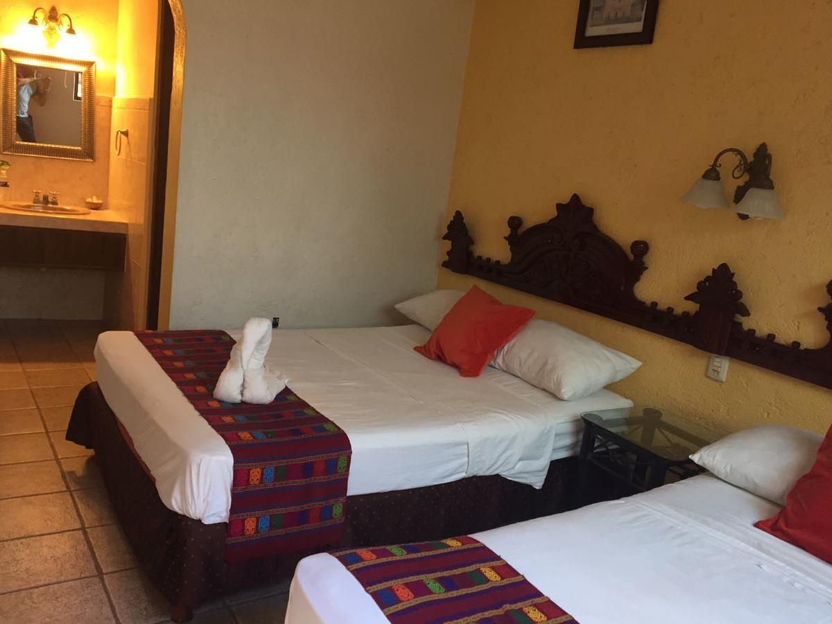 Hotel San Miguel Arcangel Izamal Exteriör bild