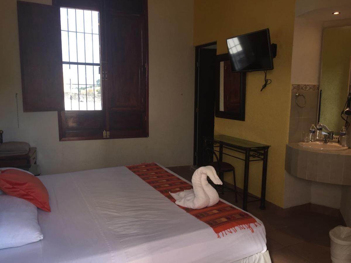 Hotel San Miguel Arcangel Izamal Exteriör bild