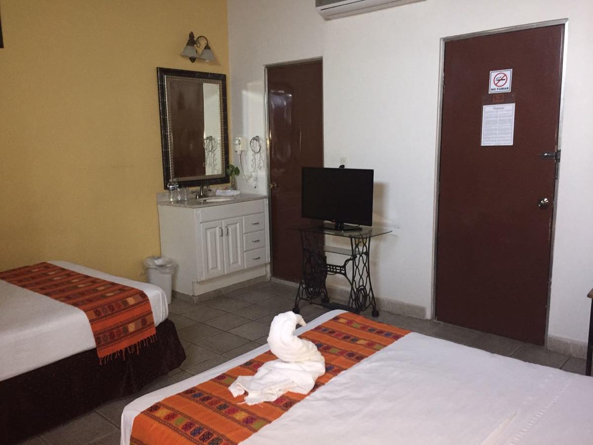 Hotel San Miguel Arcangel Izamal Exteriör bild
